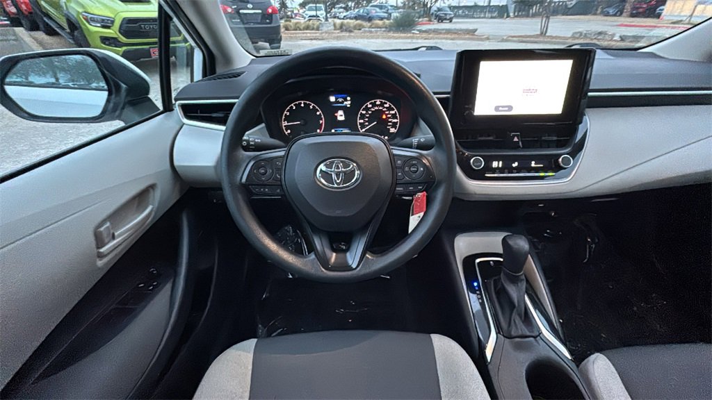 Certified 2023 Toyota Corolla LE image 25