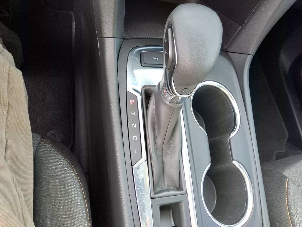 Used 2023 Chevrolet Equinox LT AWD/4WD image 15