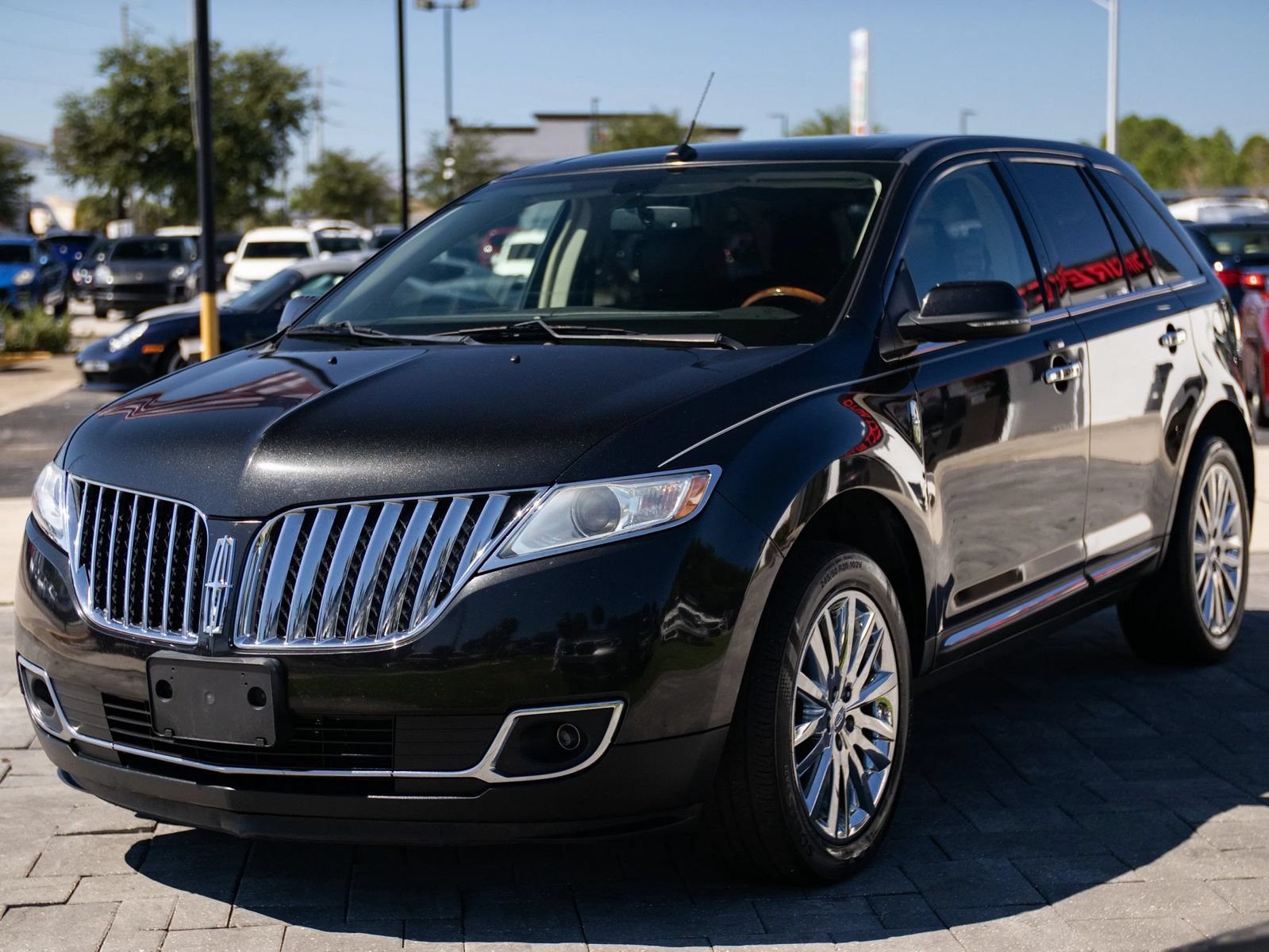 Used 2015 Lincoln MKX AWD w/ Equipment Group 102A image 6