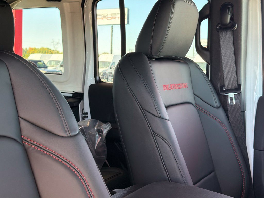 New 2027 Jeep Wrangler Unlimited Rubicon AWD/4WD image 25