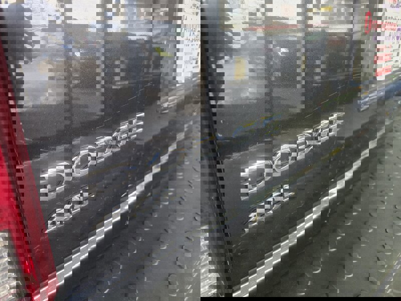 Used 2011 Dodge Nitro Heat image 30