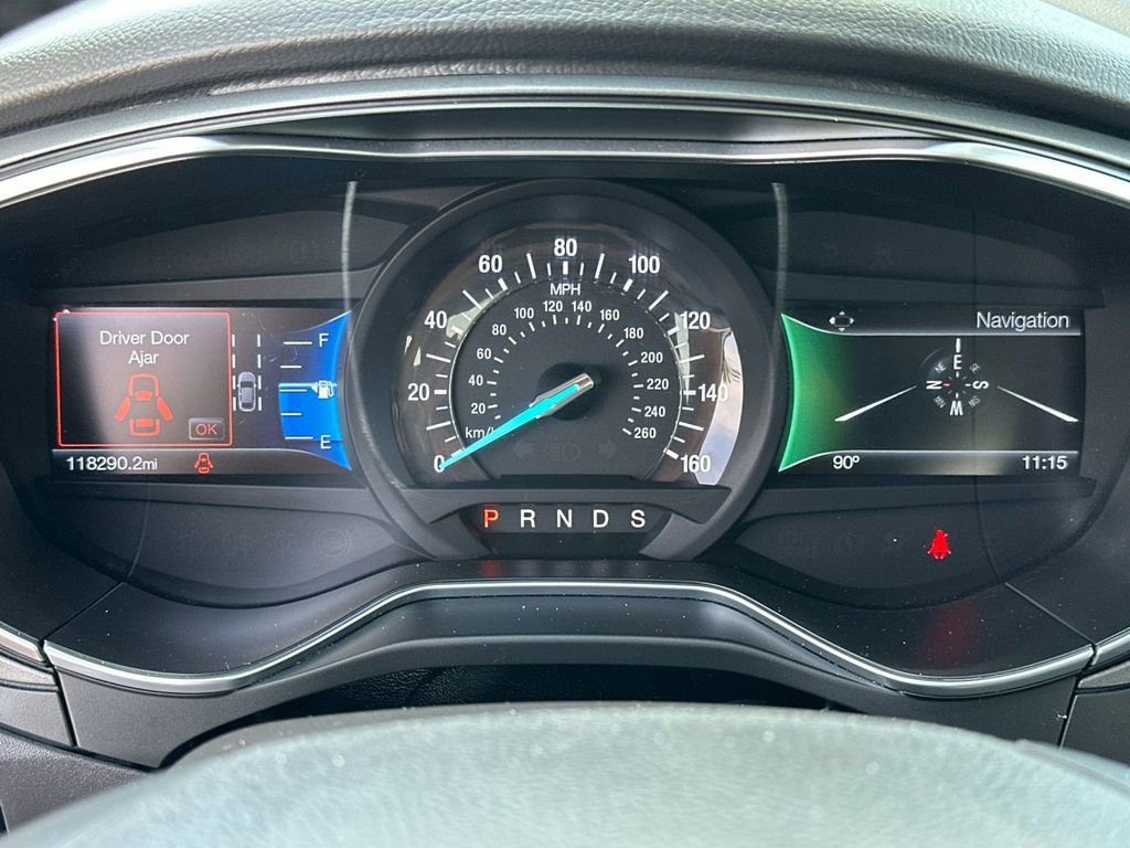 Used 2016 Ford Fusion Titanium FWD image 22