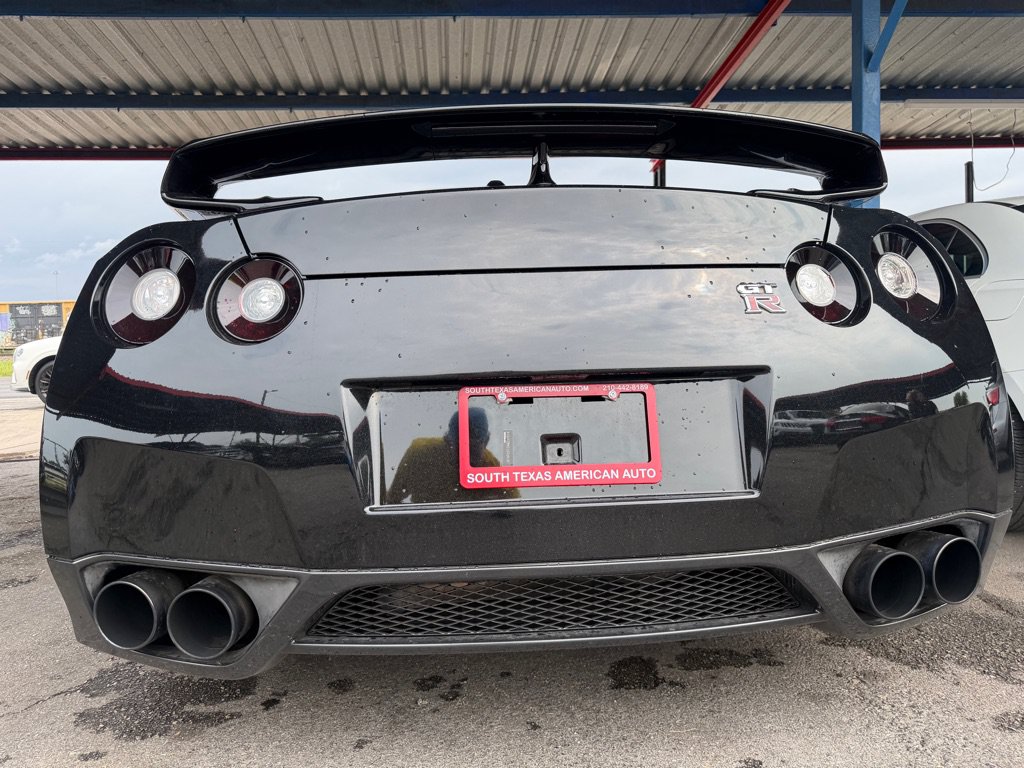 Used 2010 Nissan GT-R Premium AWD/4WD image 20