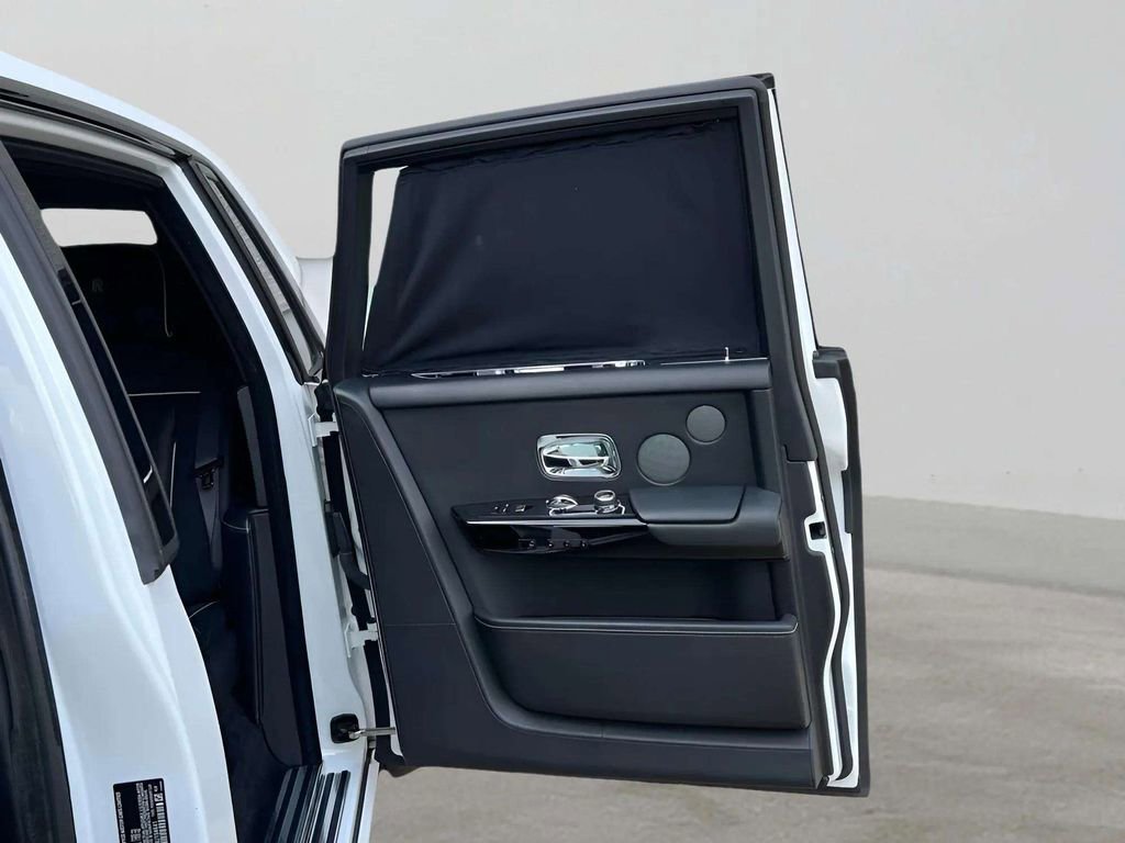 Used 2018 Rolls-Royce Phantom Sedan RWD image 10
