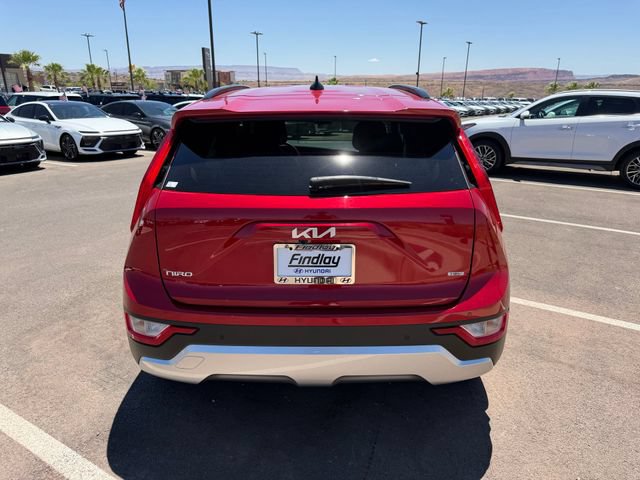 Used 2024 Kia Niro EX FWD image 8