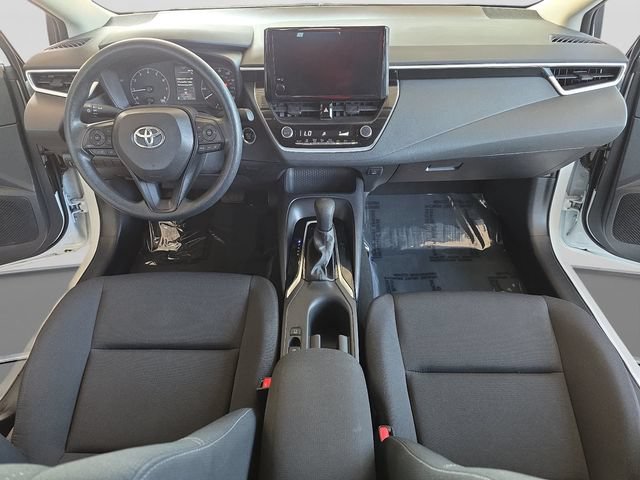 Used 2024 Toyota Corolla LE w/ LE Convenience Package FWD image 11