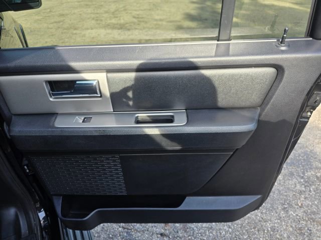 Used 2016 Ford Expedition EL XLT image 15