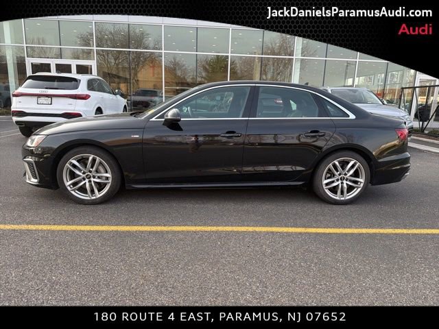 Used 2022 Audi A4 2.0T Premium Plus image 2