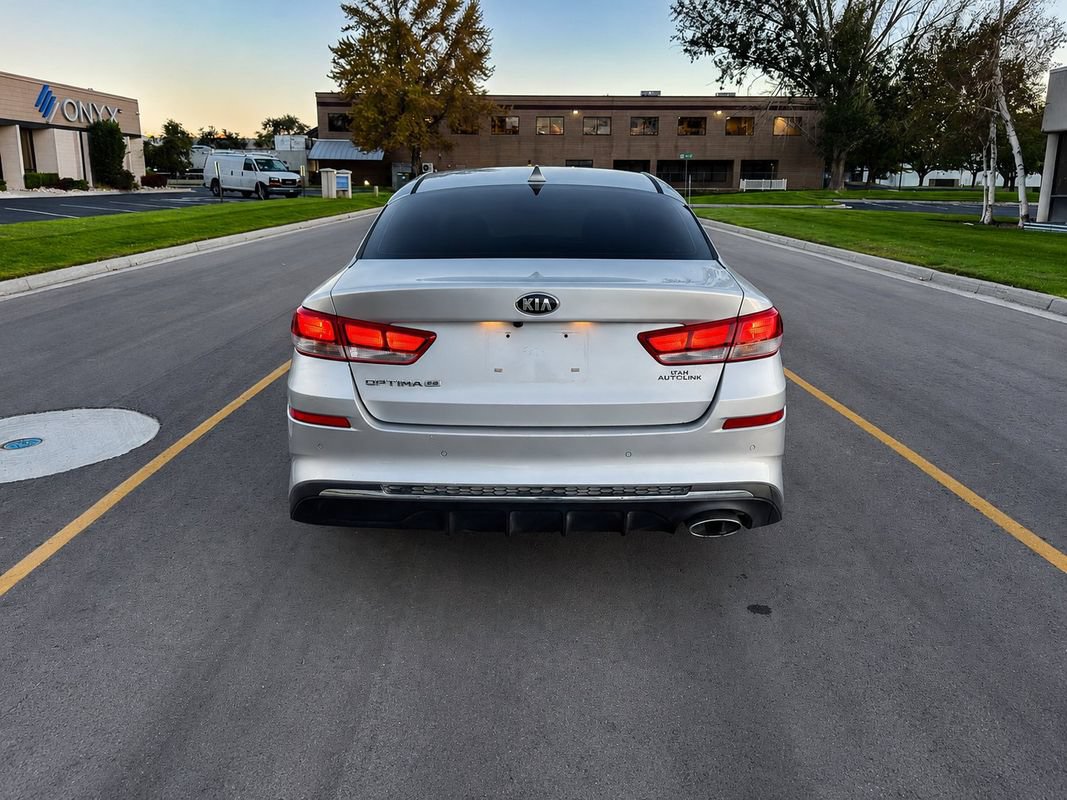 Used 2019 Kia Optima LX FWD image 4