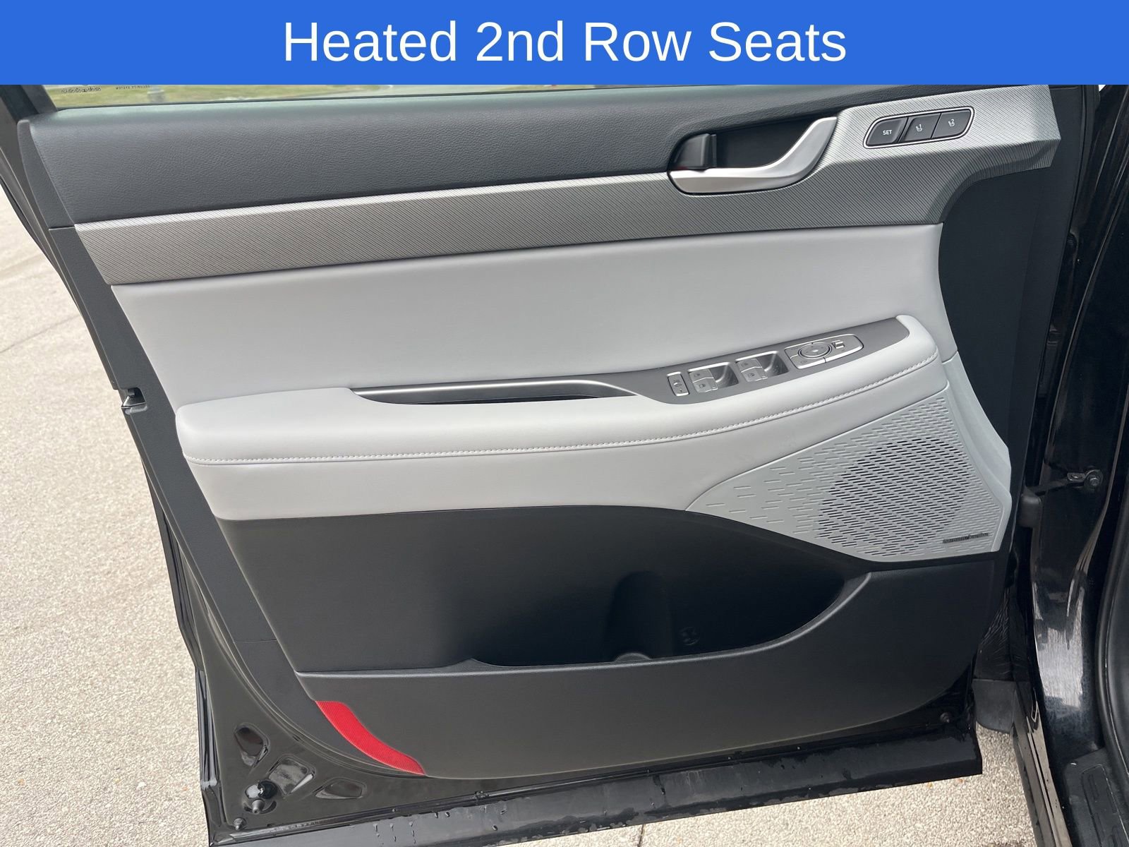 Used 2023 Hyundai Palisade SEL w/ Premium Package image 12