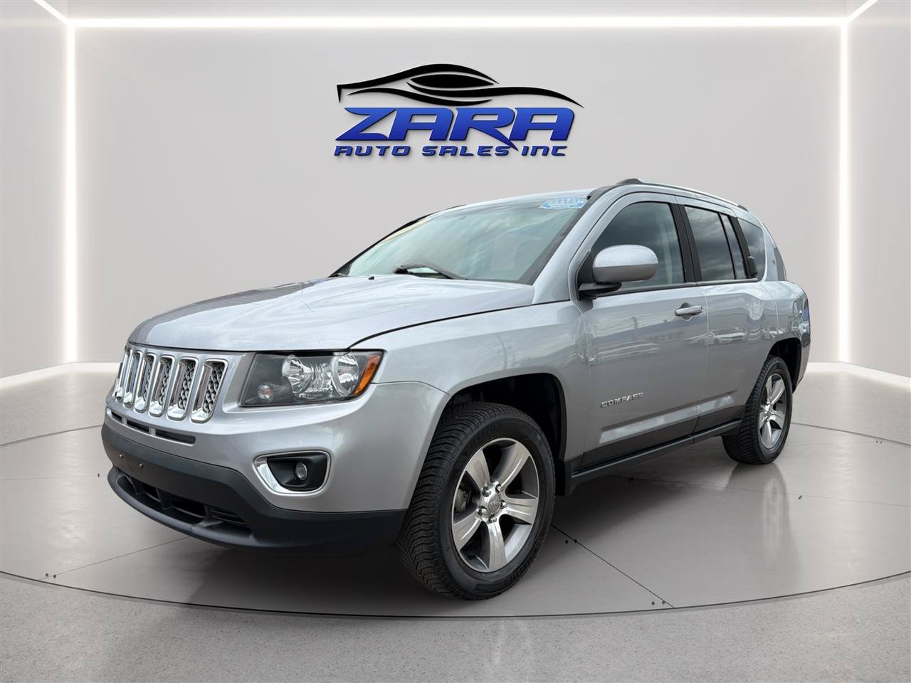 Used 2016 Jeep Compass High Altitude AWD/4WD image 3