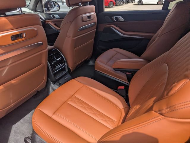 New 2027 BMW X7 xDrive40i w/ Executive Package AWD/4WD image 19