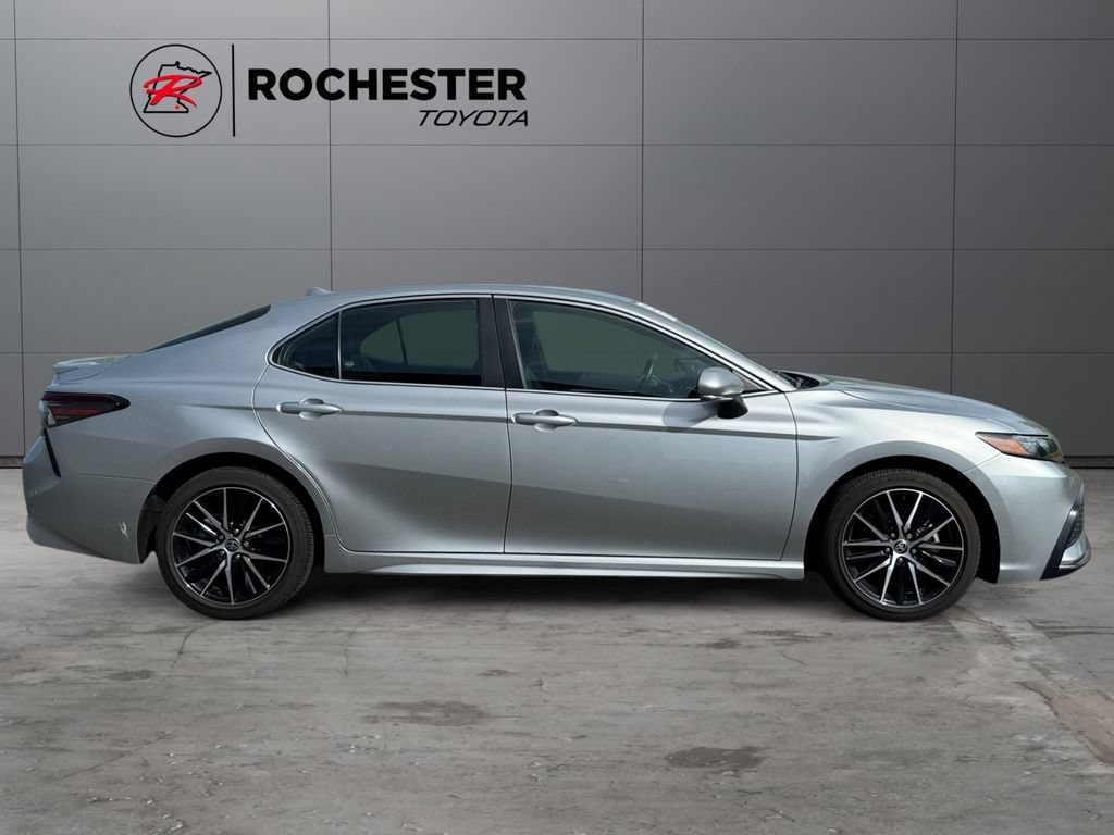 Certified 2023 Toyota Camry SE FWD image 6
