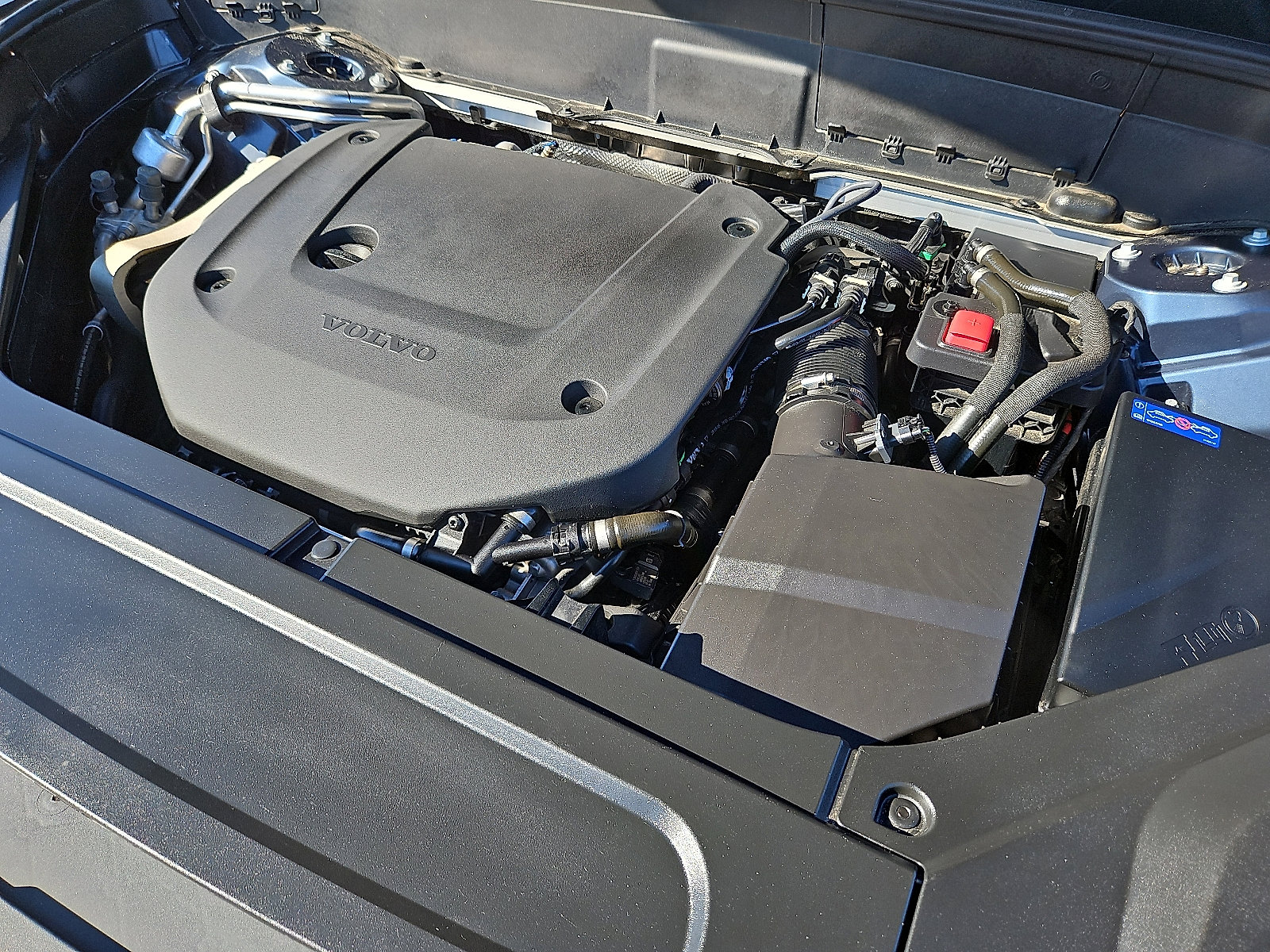 Certified 2024 Volvo XC90 B6 Plus w/ Protection Package Premier image 28