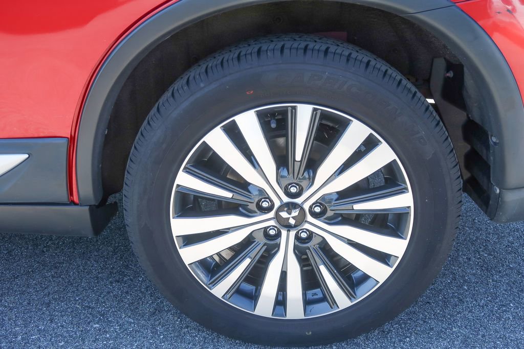 Used 2019 Mitsubishi Outlander SEL AWD/4WD image 15
