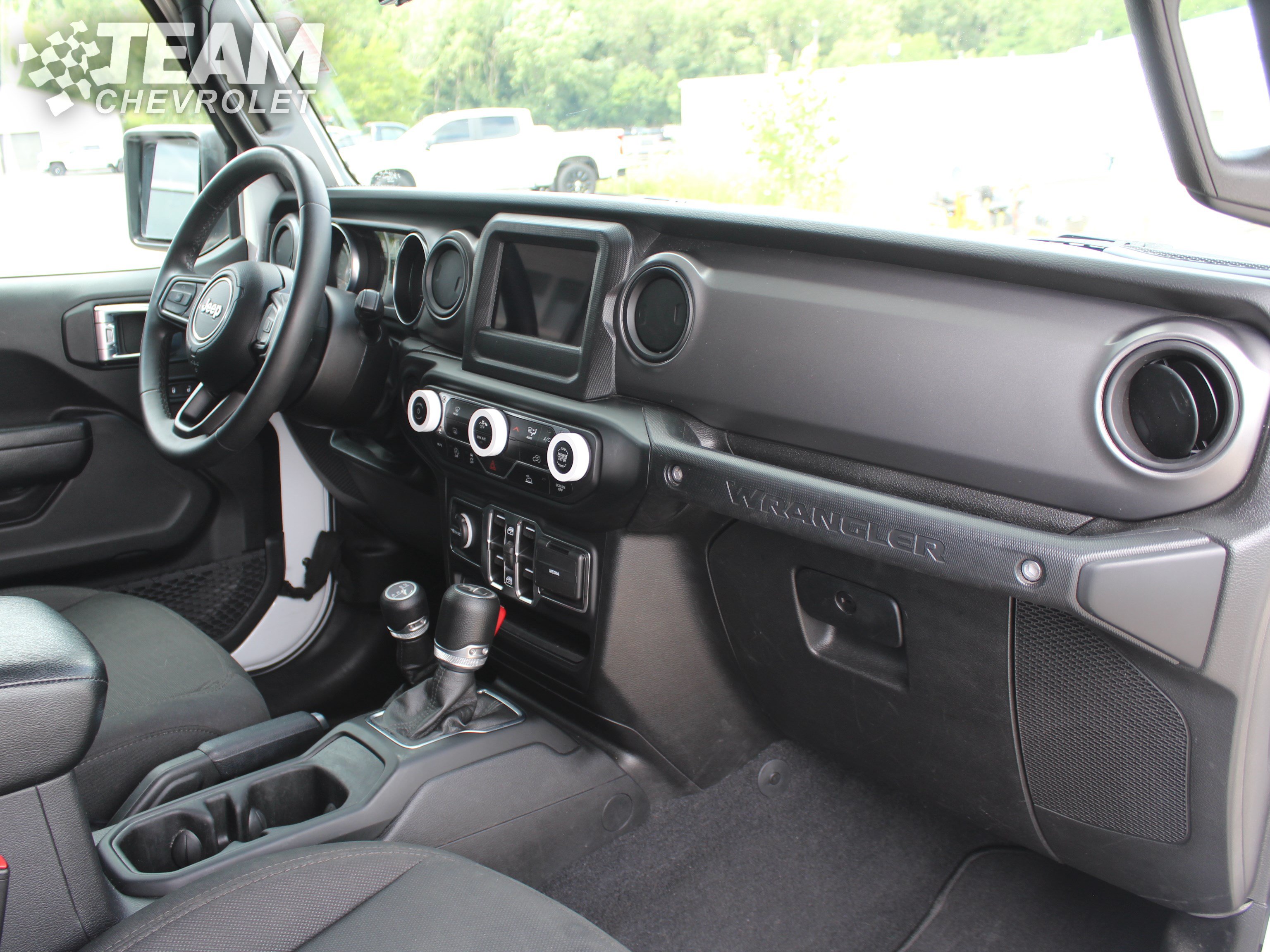 Used 2023 Jeep Wrangler Unlimited Sport AWD/4WD image 26