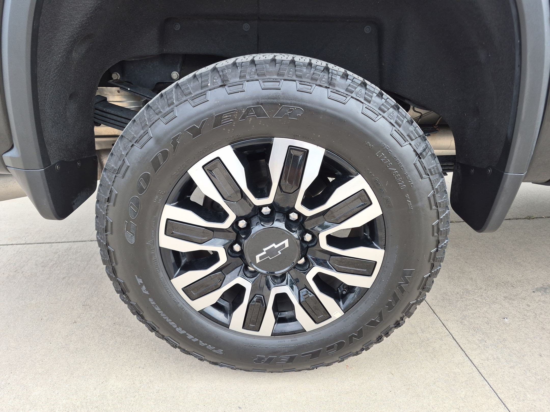 Certified 2024 Chevrolet Silverado 3500 High Country w/ High Country Premium Package AWD/4WD image 13