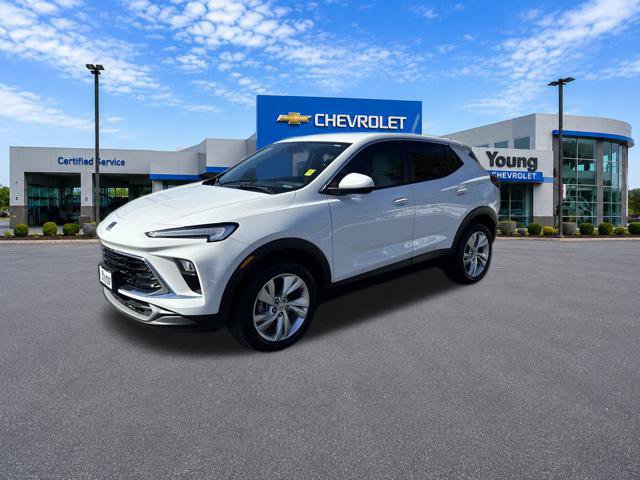 Used 2024 Buick Encore GX Preferred w/ Comfort Package AWD/4WD image 3