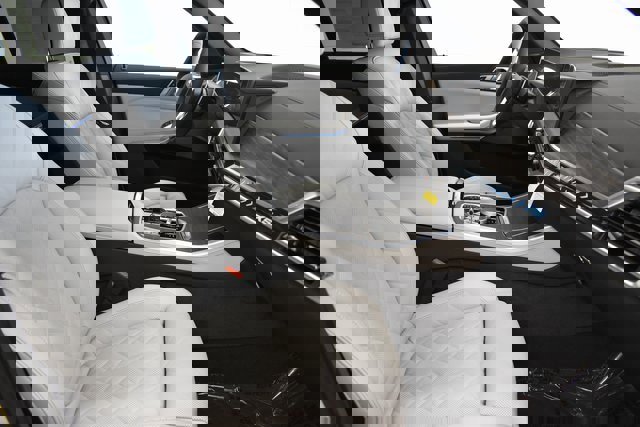 New 2026 BMW X5 xDrive50e image 20