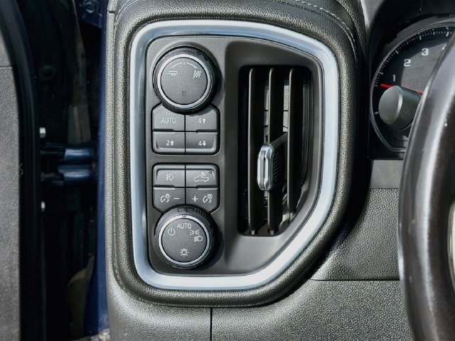 Used 2019 Chevrolet Silverado 1500 RST w/ All-Star Edition AWD/4WD image 9