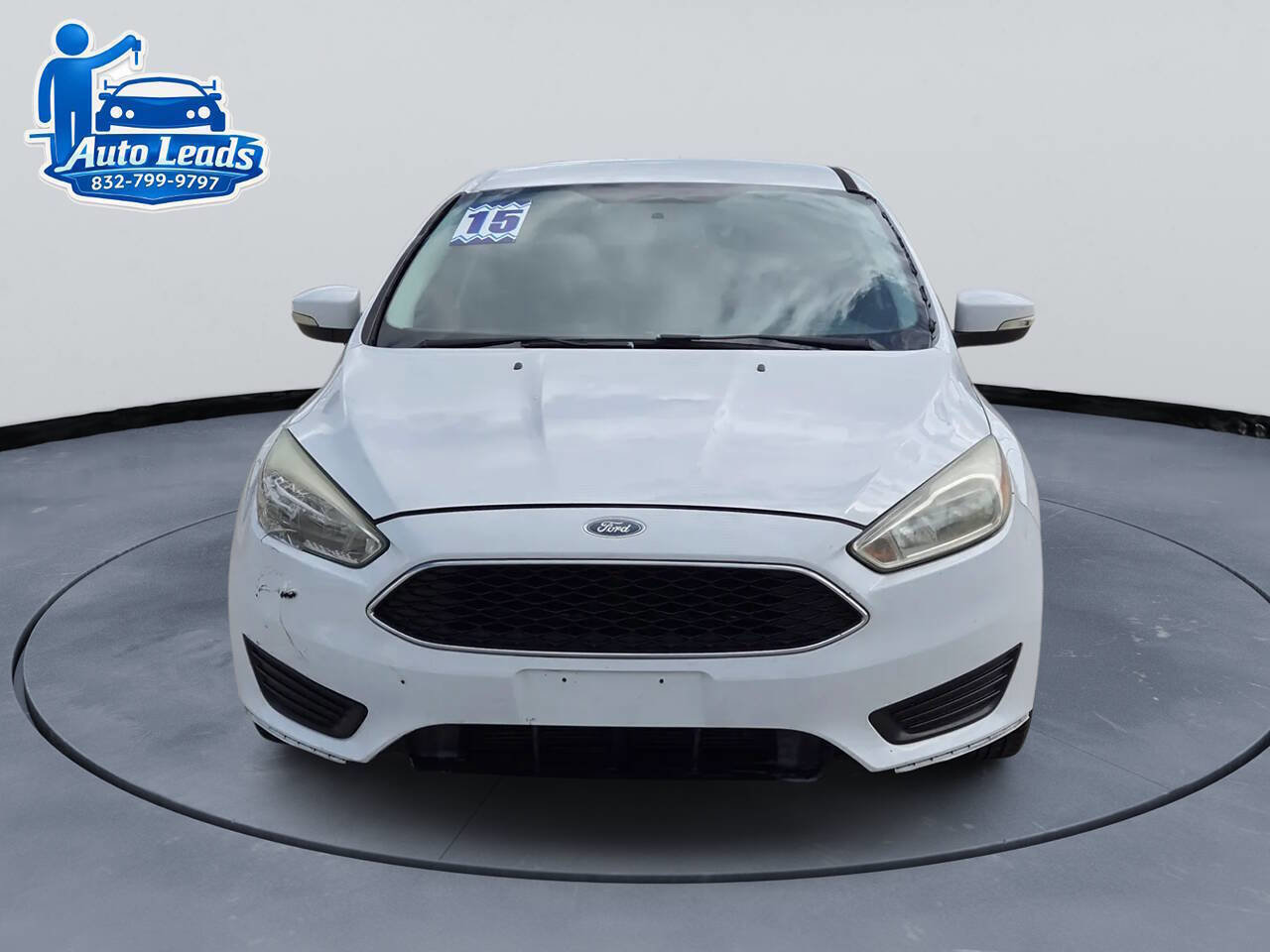Used 2015 Ford Focus SE FWD image 4