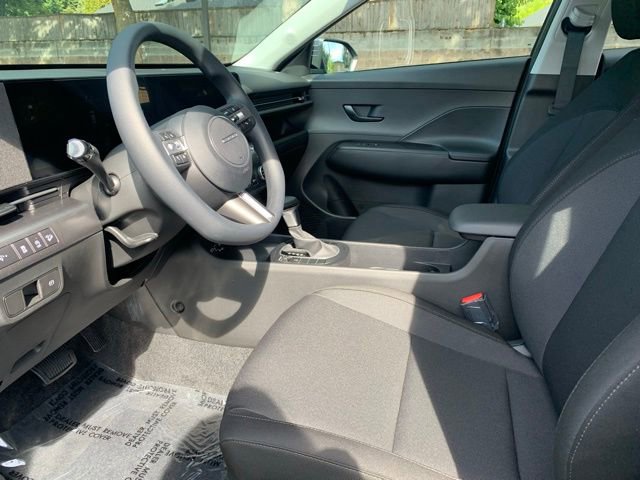 New 2026 Hyundai Kona SE image 11