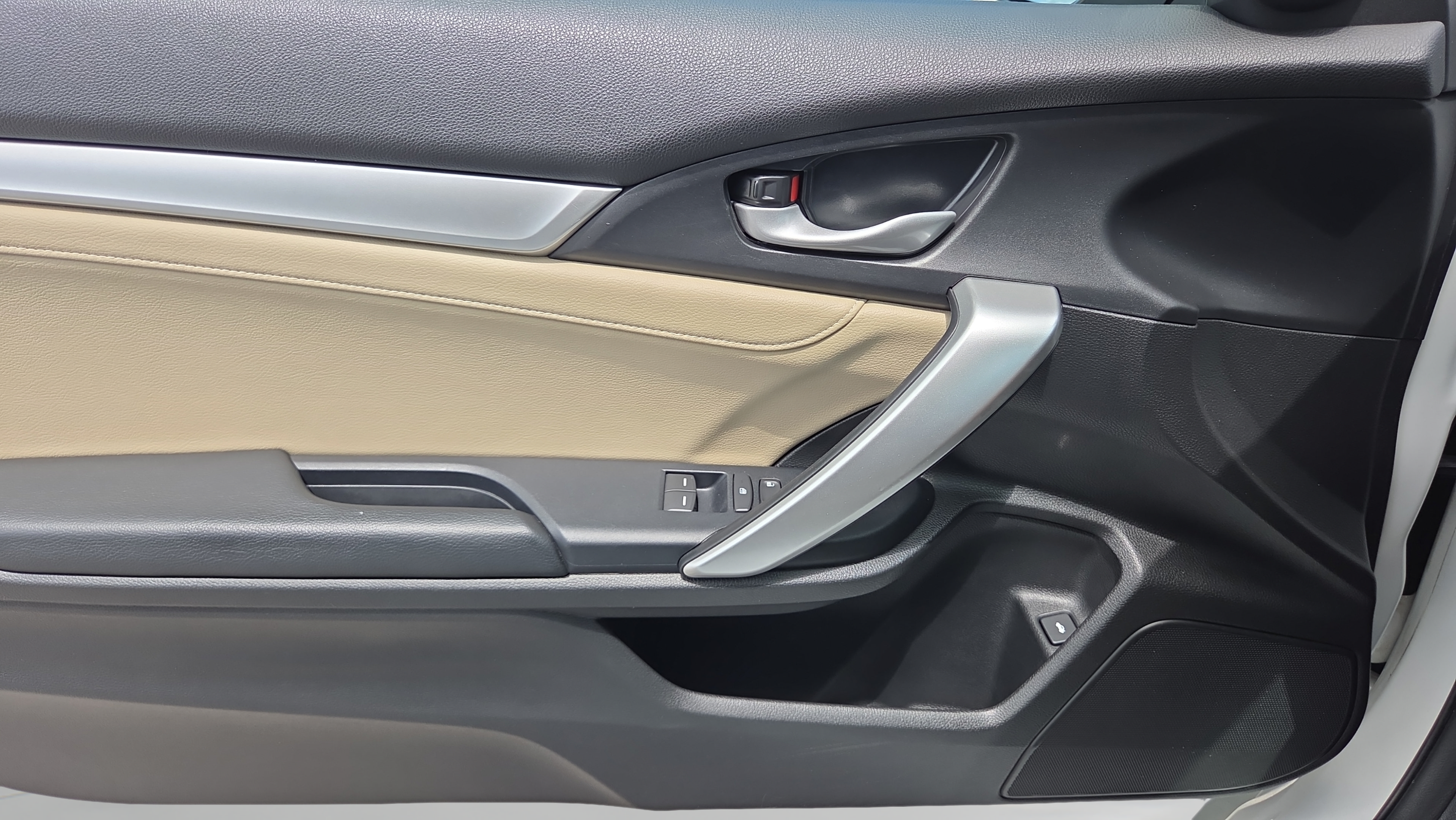 Certified 2019 Honda Civic Touring image 33