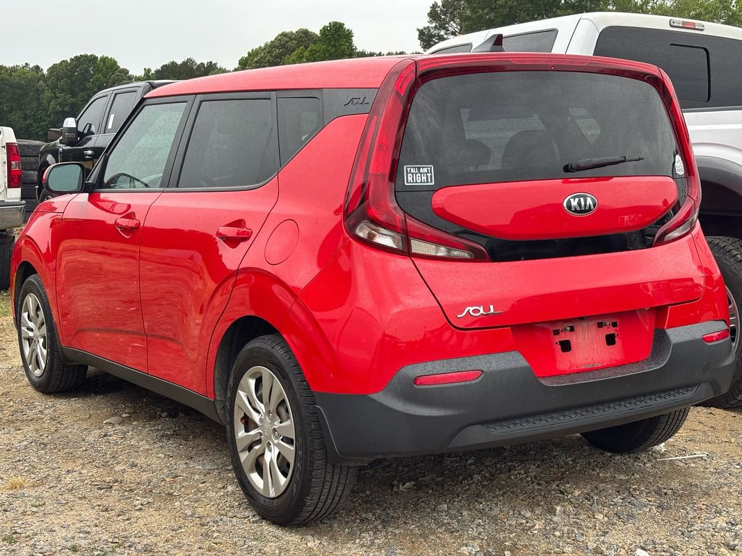 Used 2020 Kia Soul LX FWD image 2