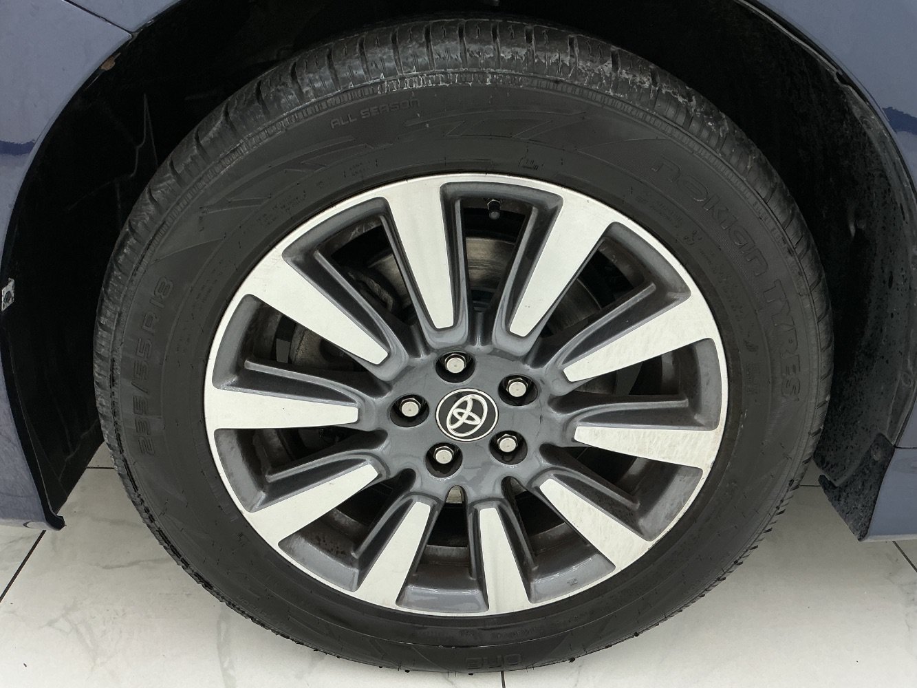 Used 2020 Toyota Sienna XLE AWD/4WD image 46