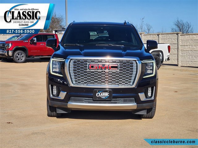 Used 2021 GMC Yukon Denali w/ Denali Premium Package image 4