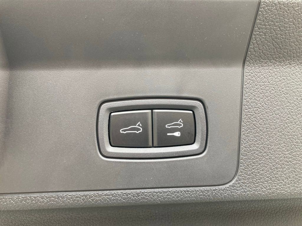 New 2025 Porsche Panamera image 11