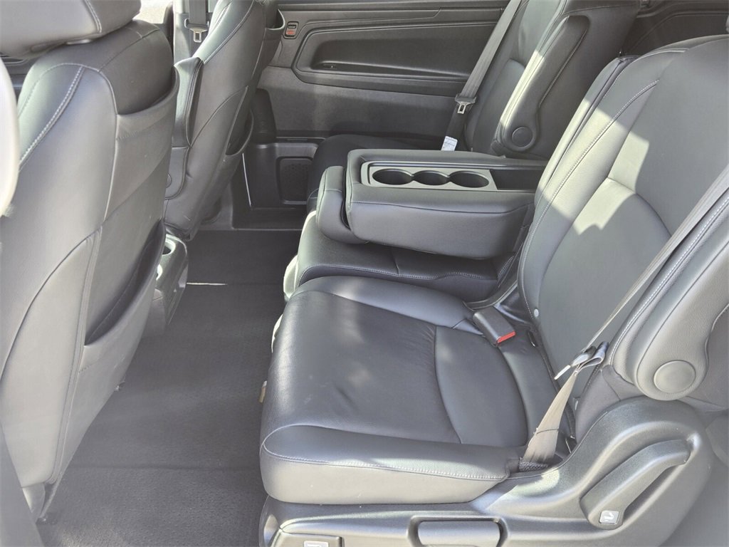 Certified 2024 Honda Odyssey Touring image 11