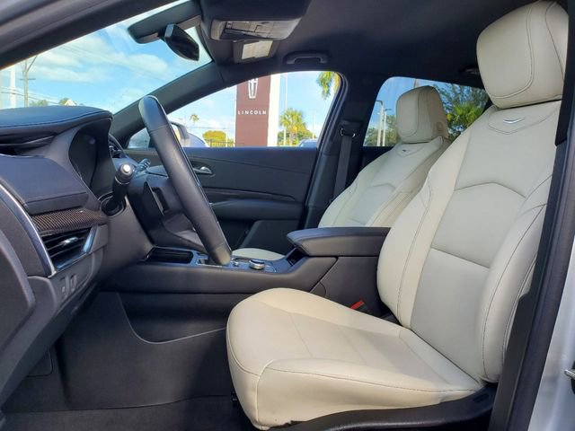 Used 2019 Cadillac XT4 Sport FWD image 17