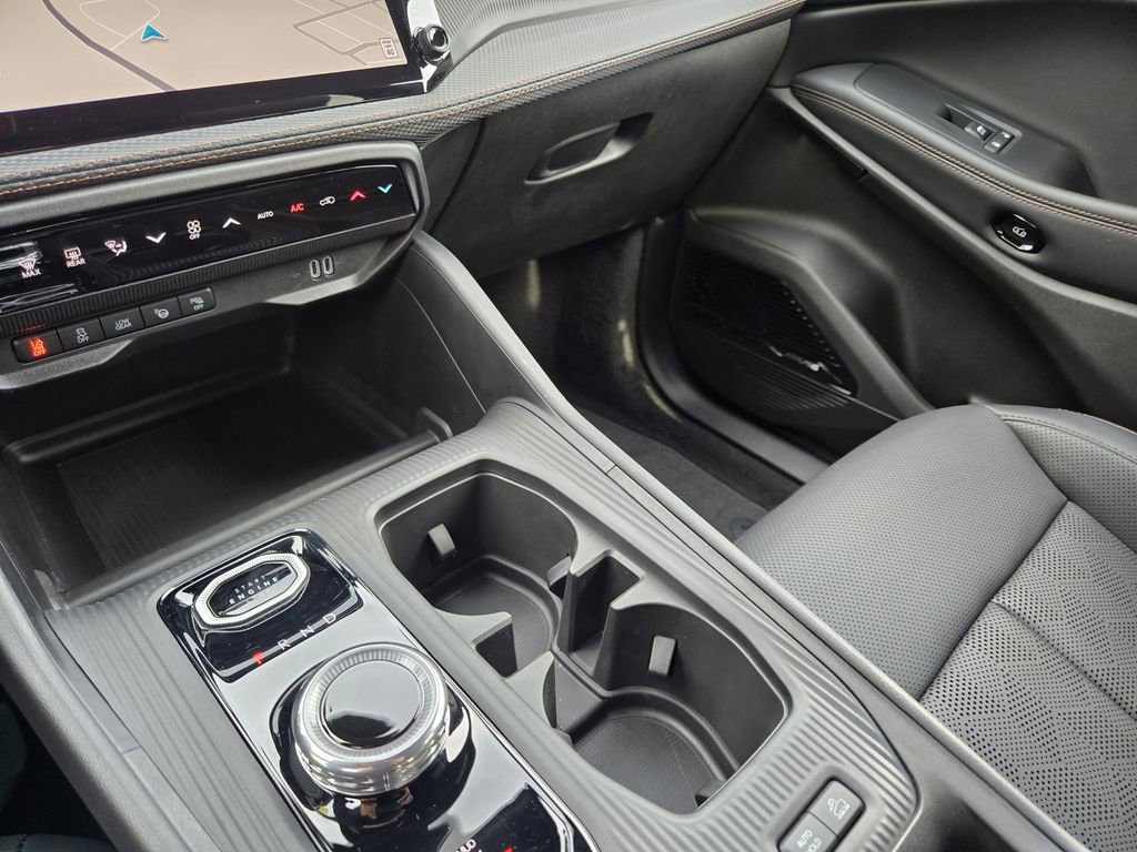New 2026 Jeep Cherokee Overland image 13