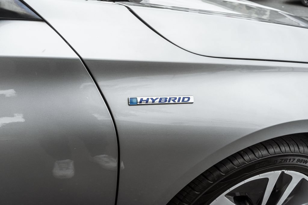 Used 2019 Honda Accord EX image 4