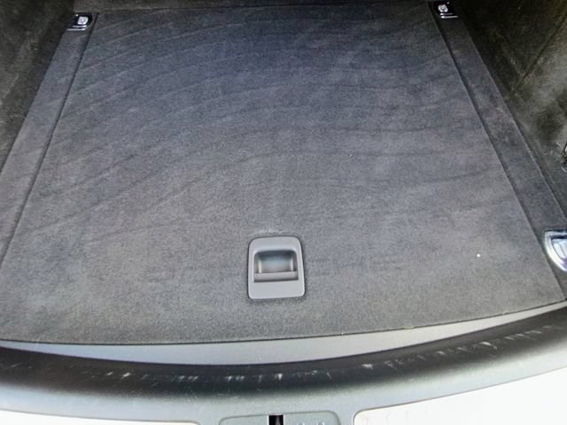 Used 2022 Porsche Macan AWD/4WD image 78