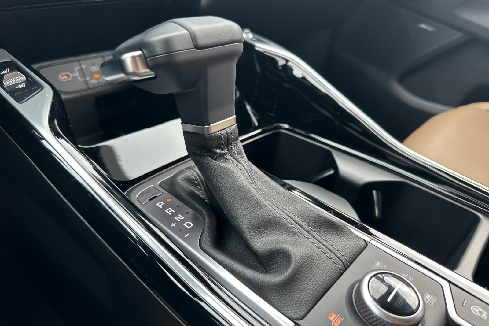 New 2026 Kia Sorento SX Prestige image 24