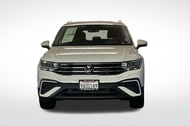 Certified 2022 Volkswagen Tiguan SE image 11