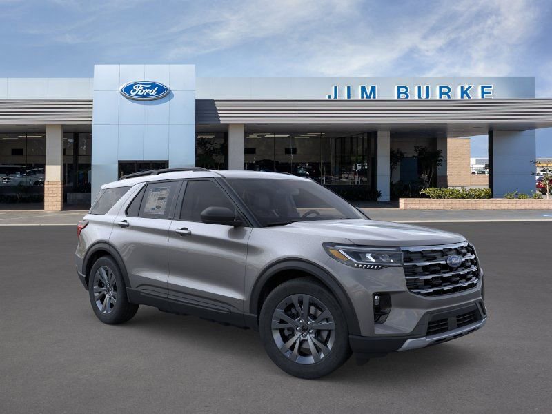 New 2026 Ford Explorer Active w/ Active Comfort Package image 7