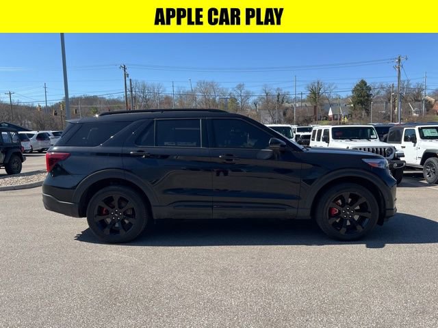 Used 2020 Ford Explorer ST w/ ST Street Pack image 2