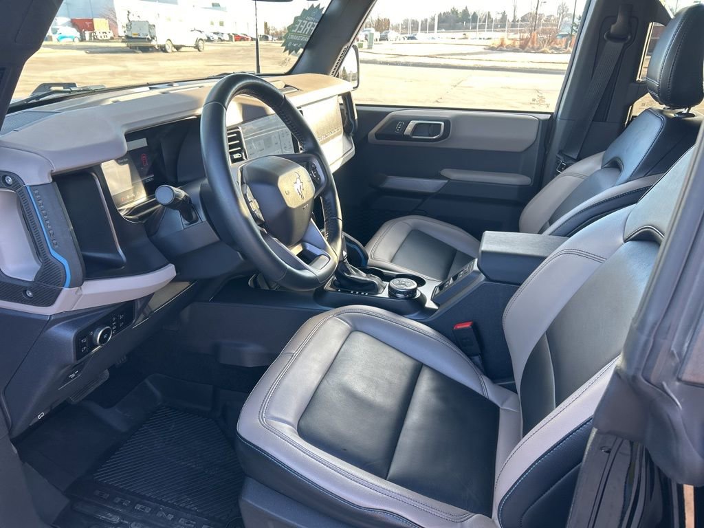 Used 2023 Ford Bronco Wildtrak image 21