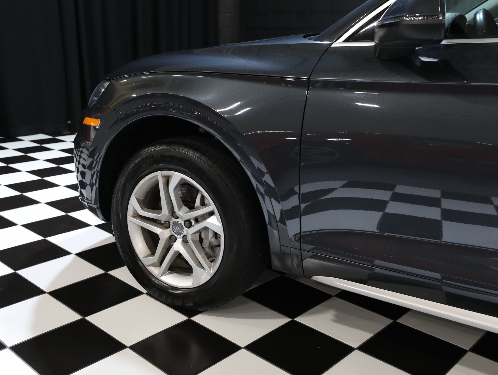 Used 2019 Audi Q5 2.0T Premium w/ Convenience Package AWD/4WD image 25