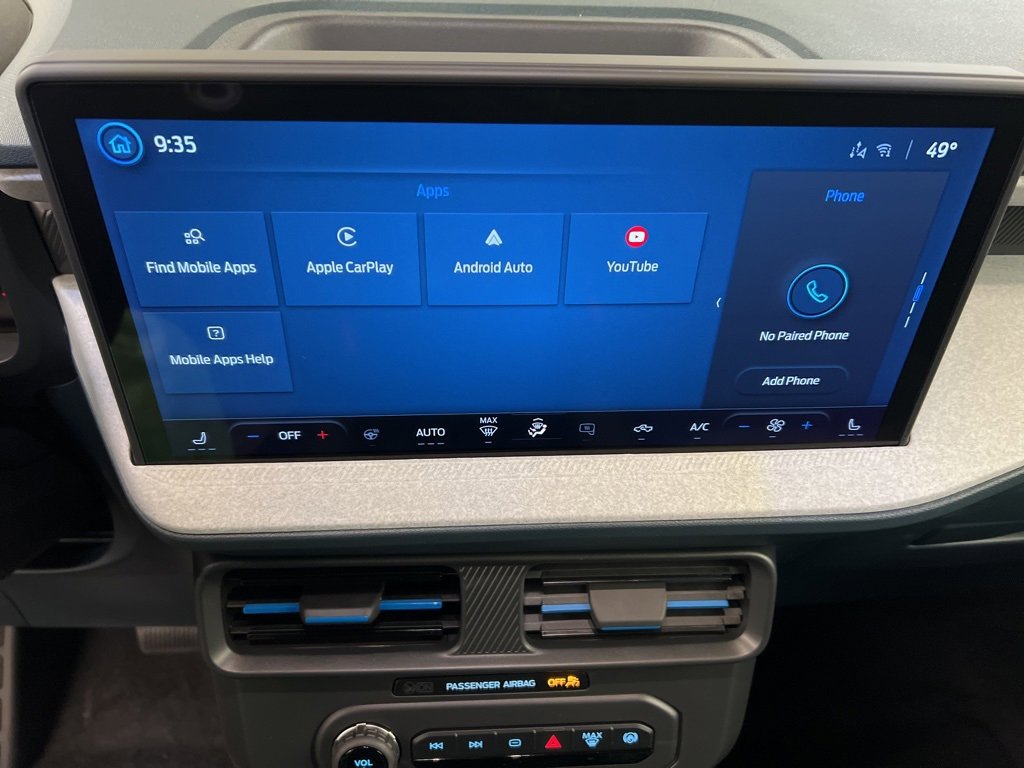 New 2025 Ford Maverick XLT w/ XLT Luxury Package image 9