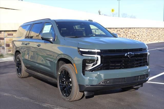 New 2026 Chevrolet Suburban RST image 10