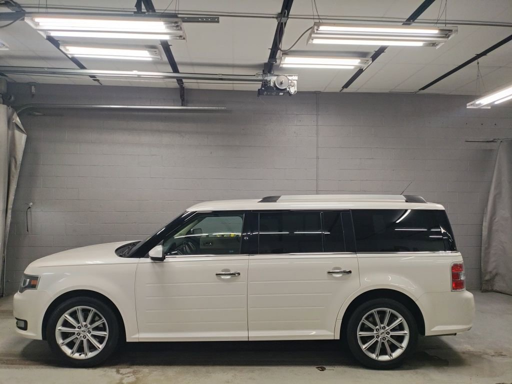 Used 2016 Ford Flex Limited image 19