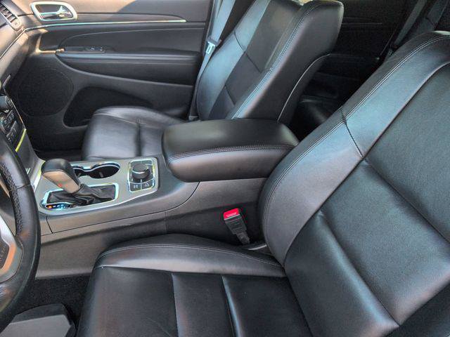 Certified 2021 Jeep Grand Cherokee Limited AWD/4WD image 17