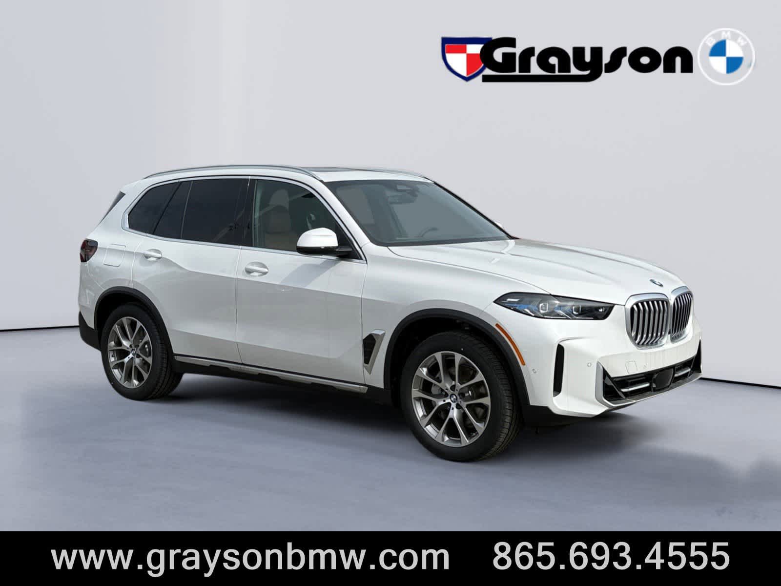 New 2026 BMW X5 sDrive40i w/ Premium Package