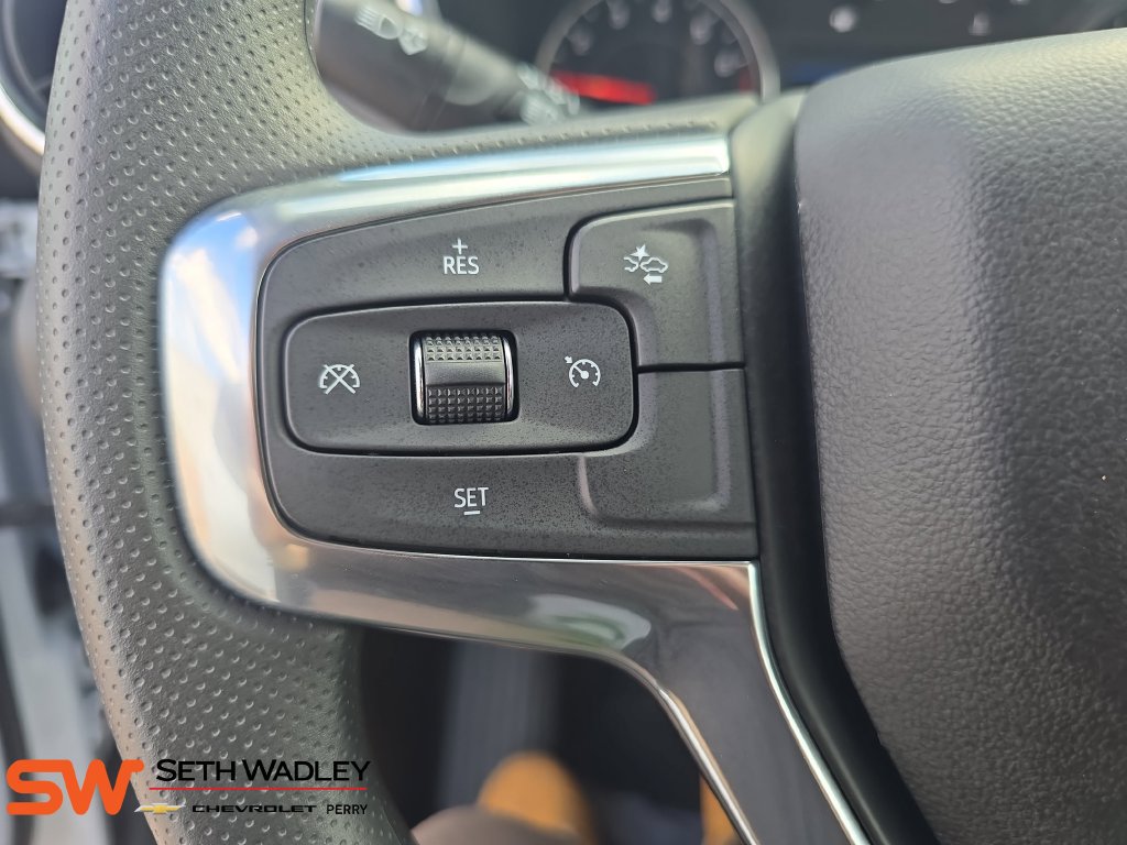 New 2026 Chevrolet Blazer LT w/ Convenience Package FWD image 17
