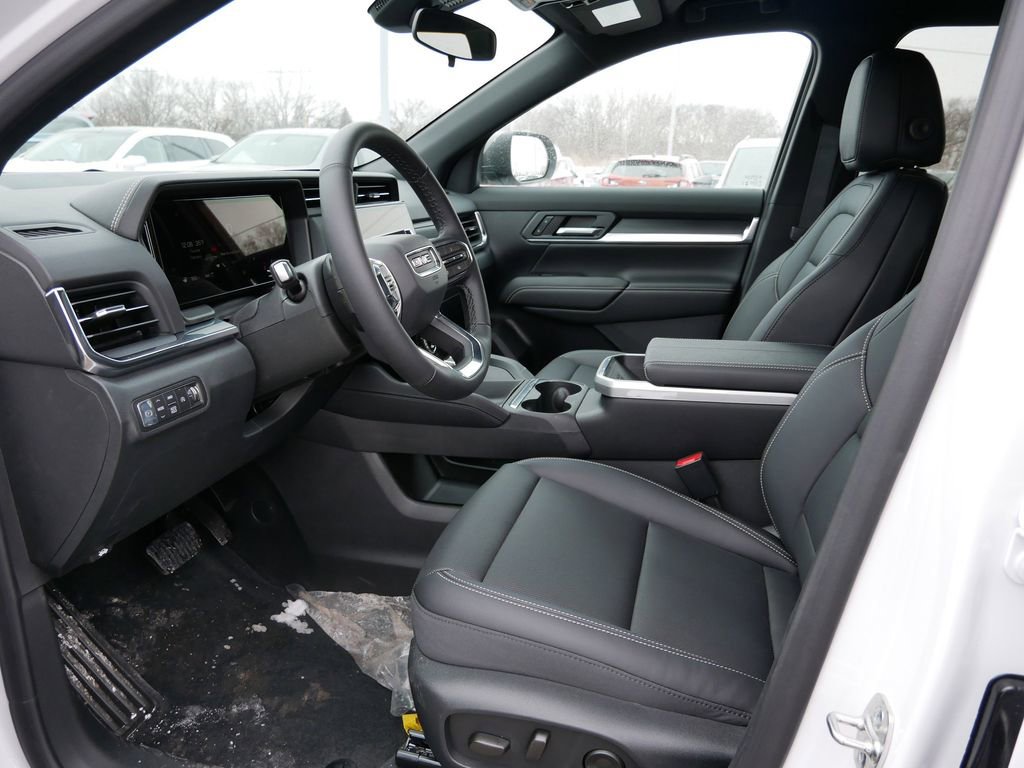 New 2026 GMC Terrain Elevation w/ Elevation Premium Package image 8