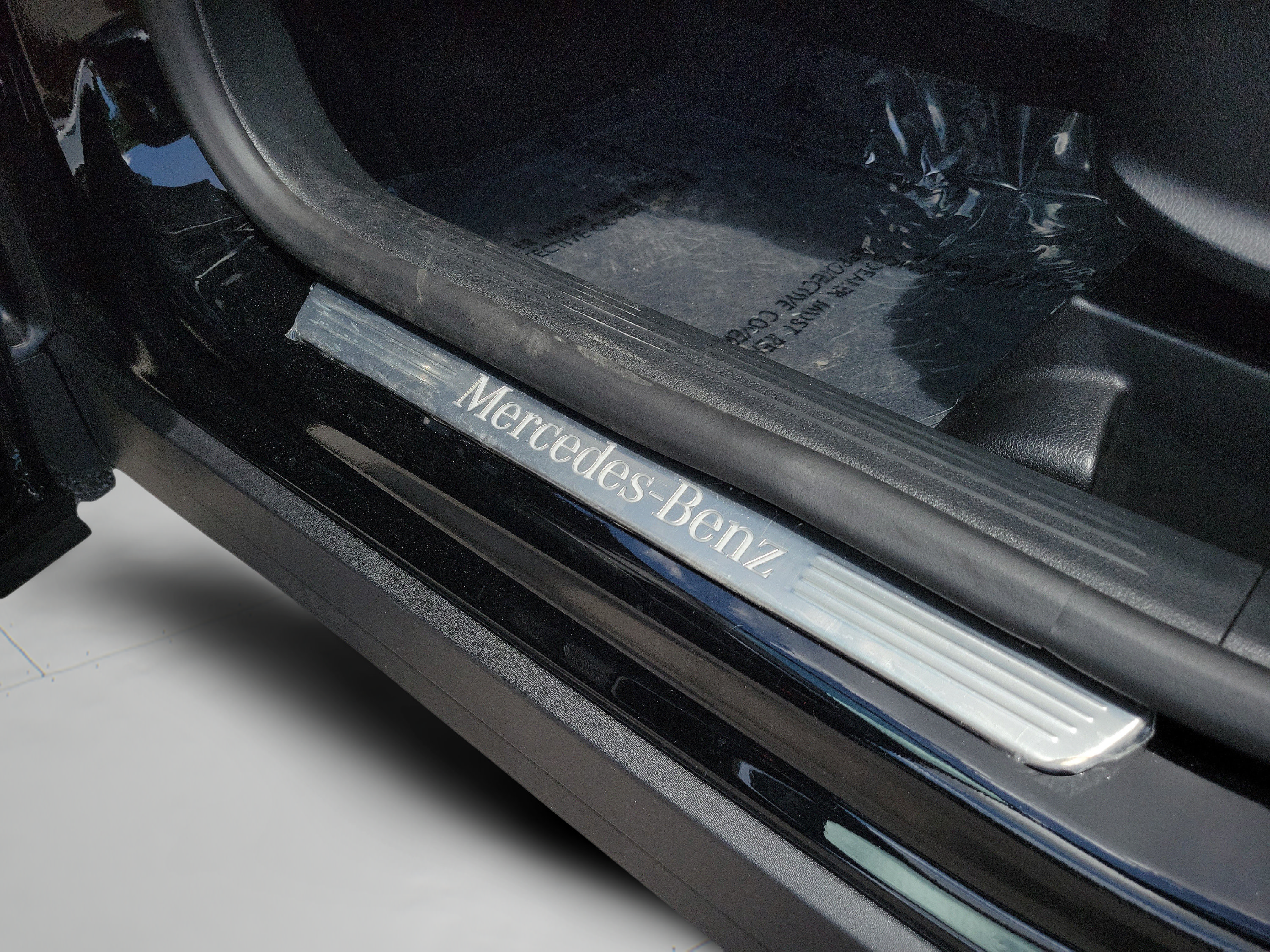 Used 2024 Mercedes-Benz GLB 250 image 35